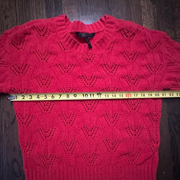 EUC BCBG MAXAZRIA RED POINTELLE KNIT CHENILLE SWEATER - women’s medium - Picture 4 of 7